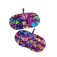 Load image into Gallery viewer, Mini Oven Mitts in Tie Dye Fabric, Set of 2