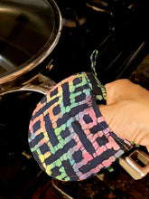 Load image into Gallery viewer, Mini Oven Mitts in Rainbow Print Fabric, Set of 2
